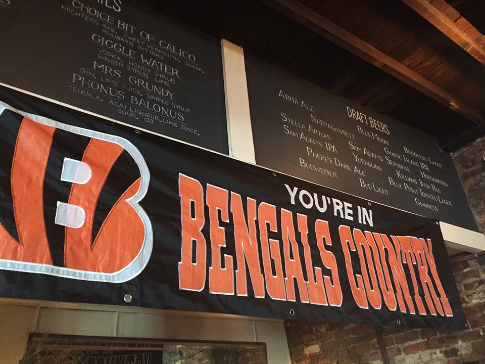 Cincinnati Bengals Fans in NYC MurphGuide NYC Bar Guide