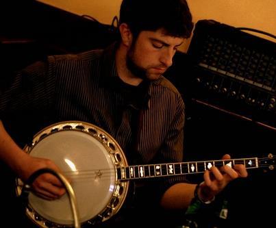 pio-ryan-banjo