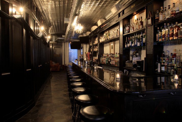 caledonia_interior
