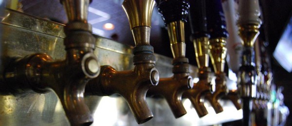 westside-brewhouse_taps